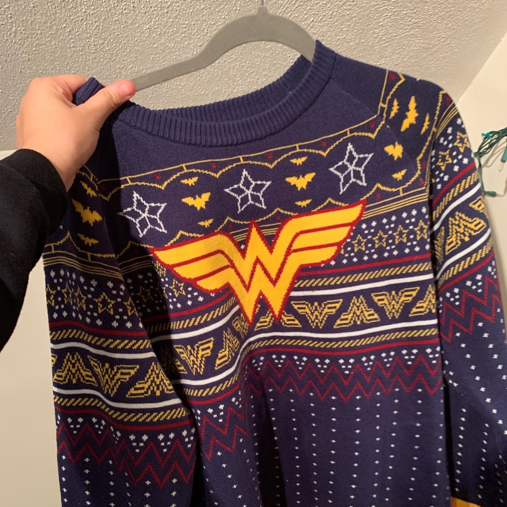 Wonder woman long sleeve shirt